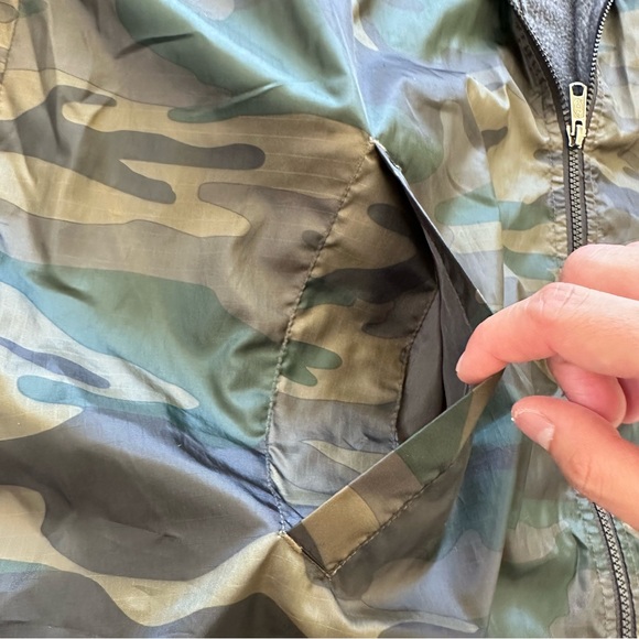 Dickies Camo Jacket size large hooded fill zip pockets Sherpa interior - Picture 7 of 11